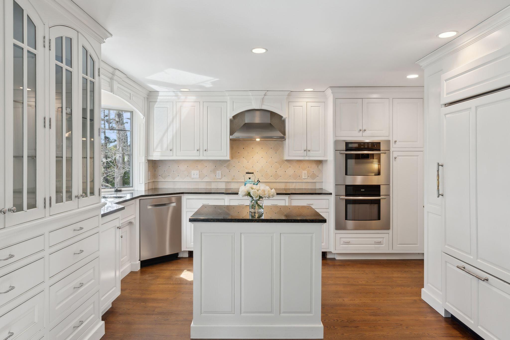 56 Headland Road Harpswell, ME 04079 - Photo 22 of 61 Kitchen