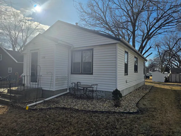 $158,900 | 106 8th Avenue Southwest, Pipestone, MN 56164