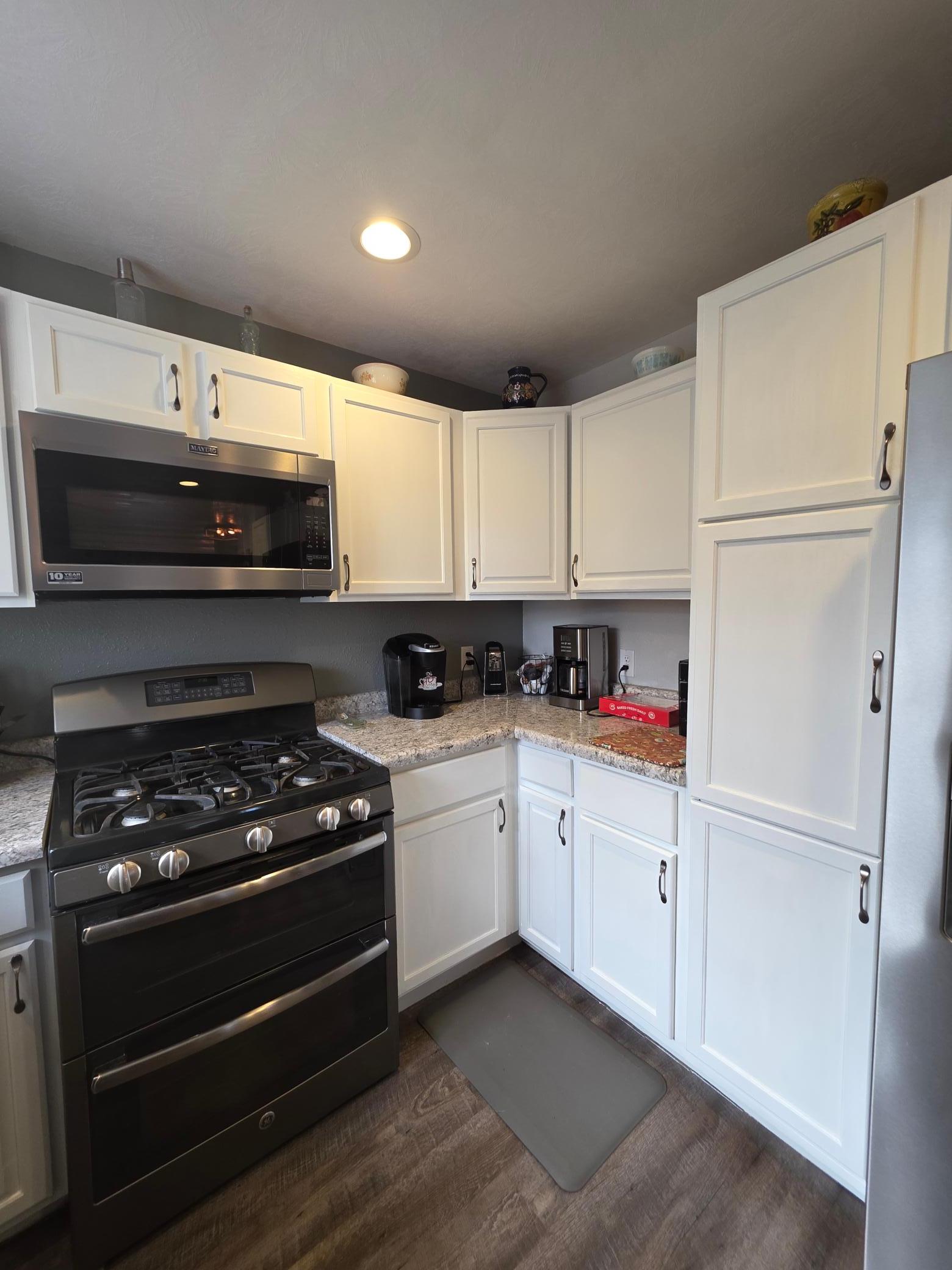 106 8th Avenue Southwest Pipestone, MN 56164 - Photo 6 of 33