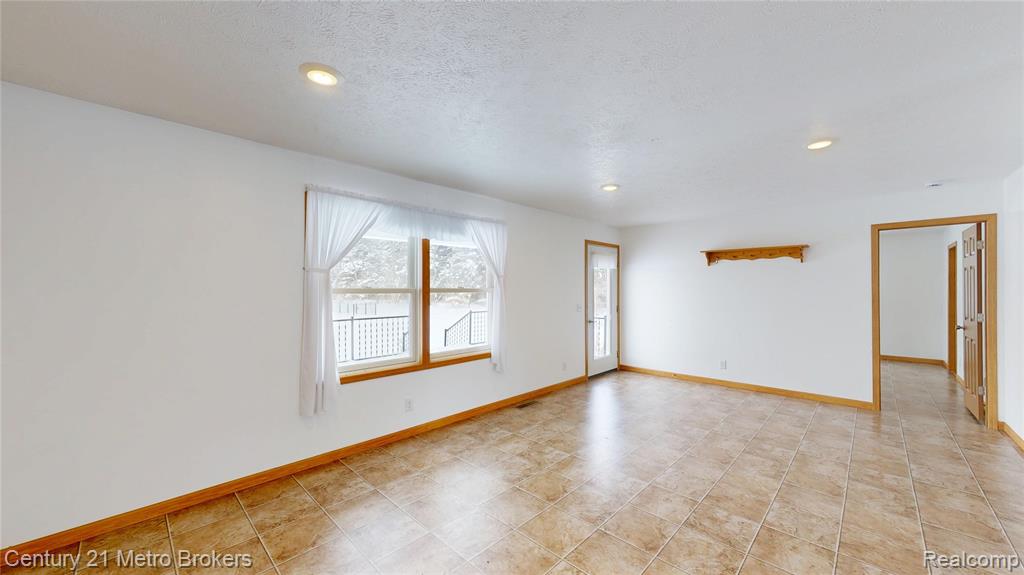 10582 East 80th Street Reed City, MI 49677 - Photo 11 of 90