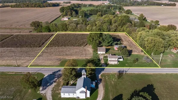 $324,900 | 9915 Lancaster-Newark Road Northeast, Baltimore, OH 43105