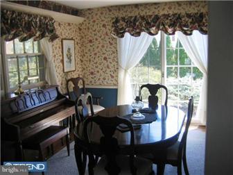 164 Miller Drive Sinking Spring, PA 19608 - Photo 8 of 12 Dining Room