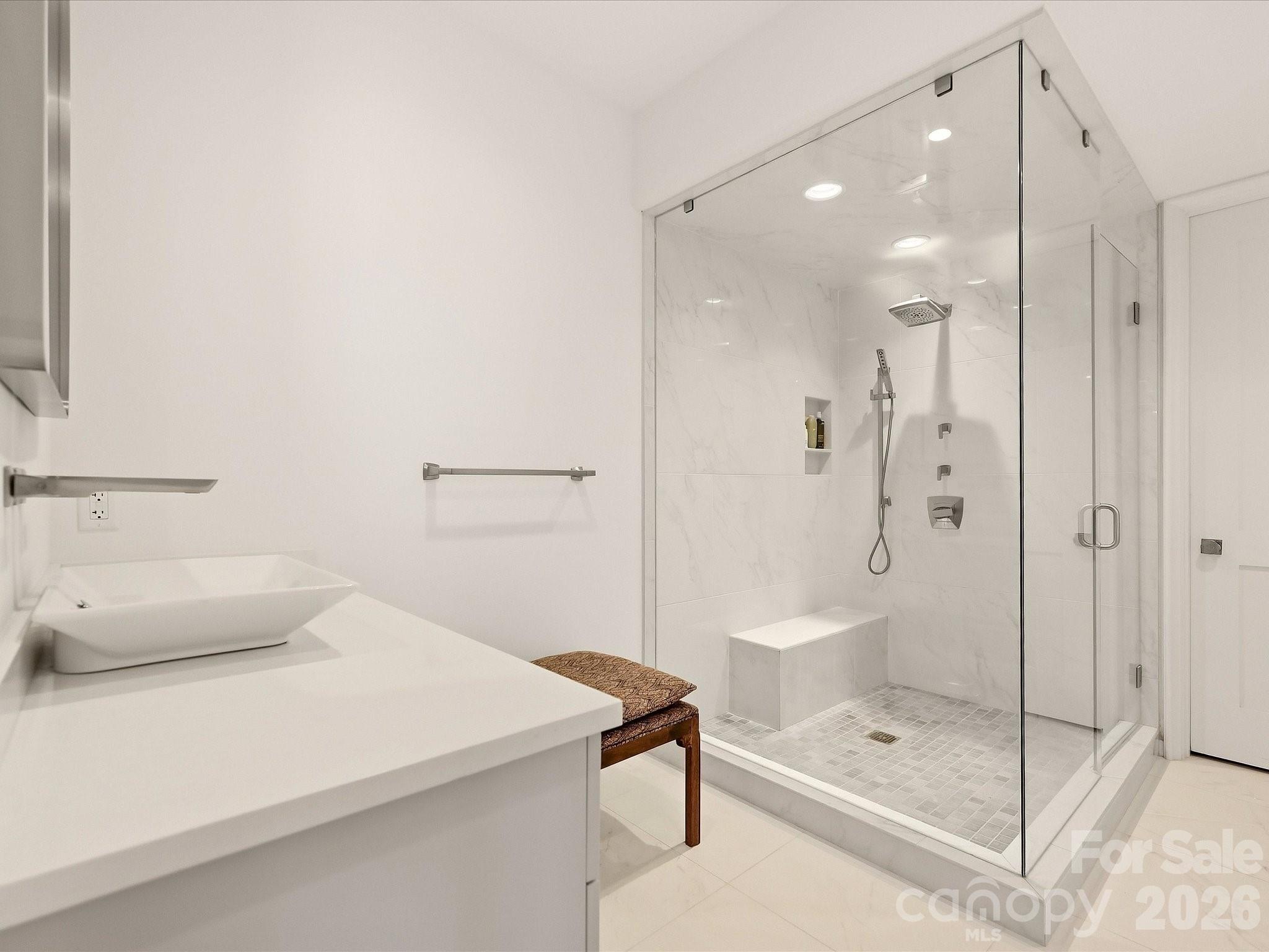 1333 Queens Road, Unit C3 Charlotte, NC 28207 - Photo 19 of 31 Gallery Image 19