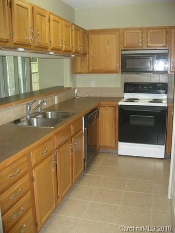 19823 Henderson Road, Unit K Cornelius, NC 28031 - Photo 4 of 16