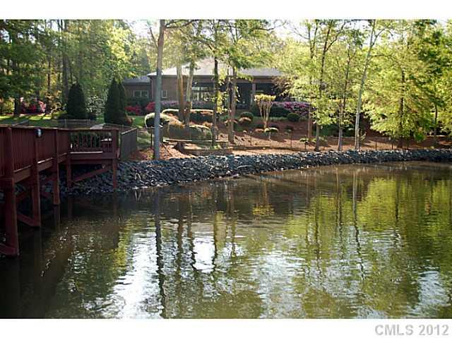 587 Bonum Road Lake Wylie, SC 29710 - Photo 8 of 16