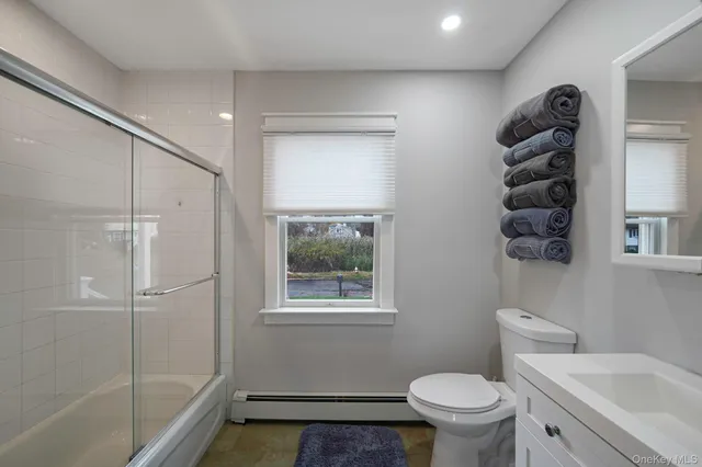 $669,999 | 20 Tulip Road, Kings Park, NY 11754