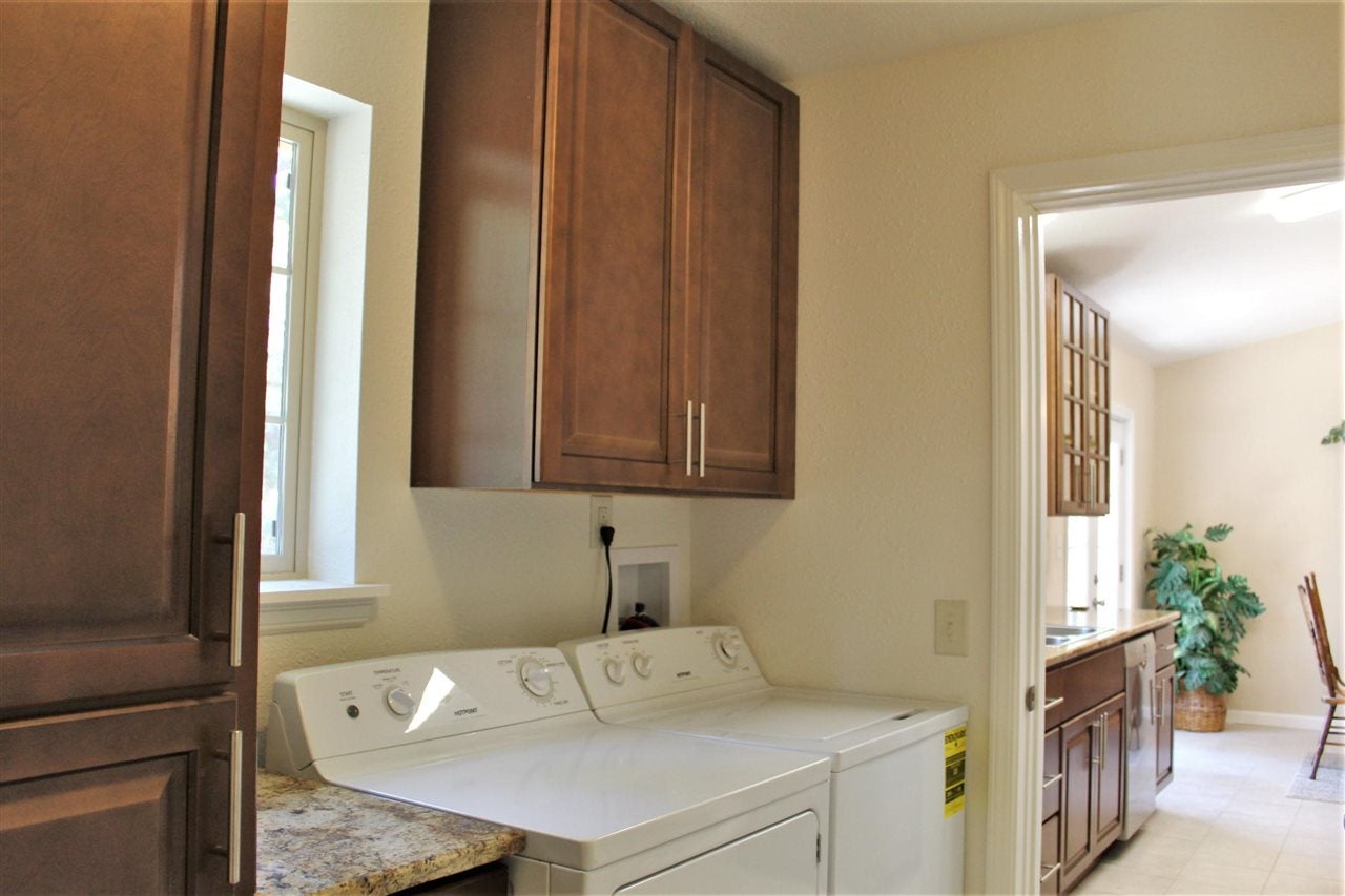 15910 Archer Road Weed, CA 96094 - Photo 17 of 20 Gallery Image 17