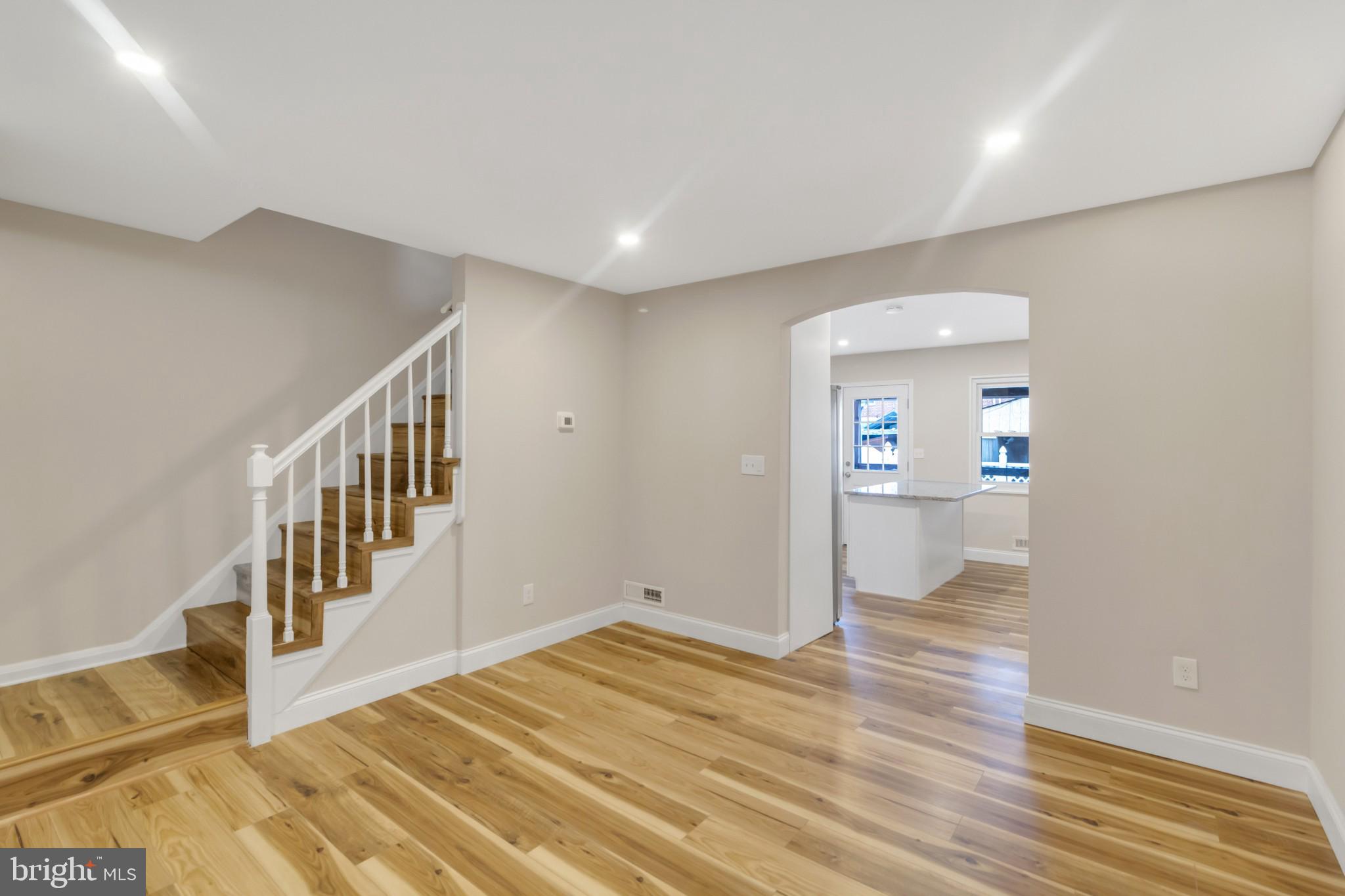 8021 Kimberly Road Dundalk, MD 21222 - Photo 4 of 24 Gallery Image 4
