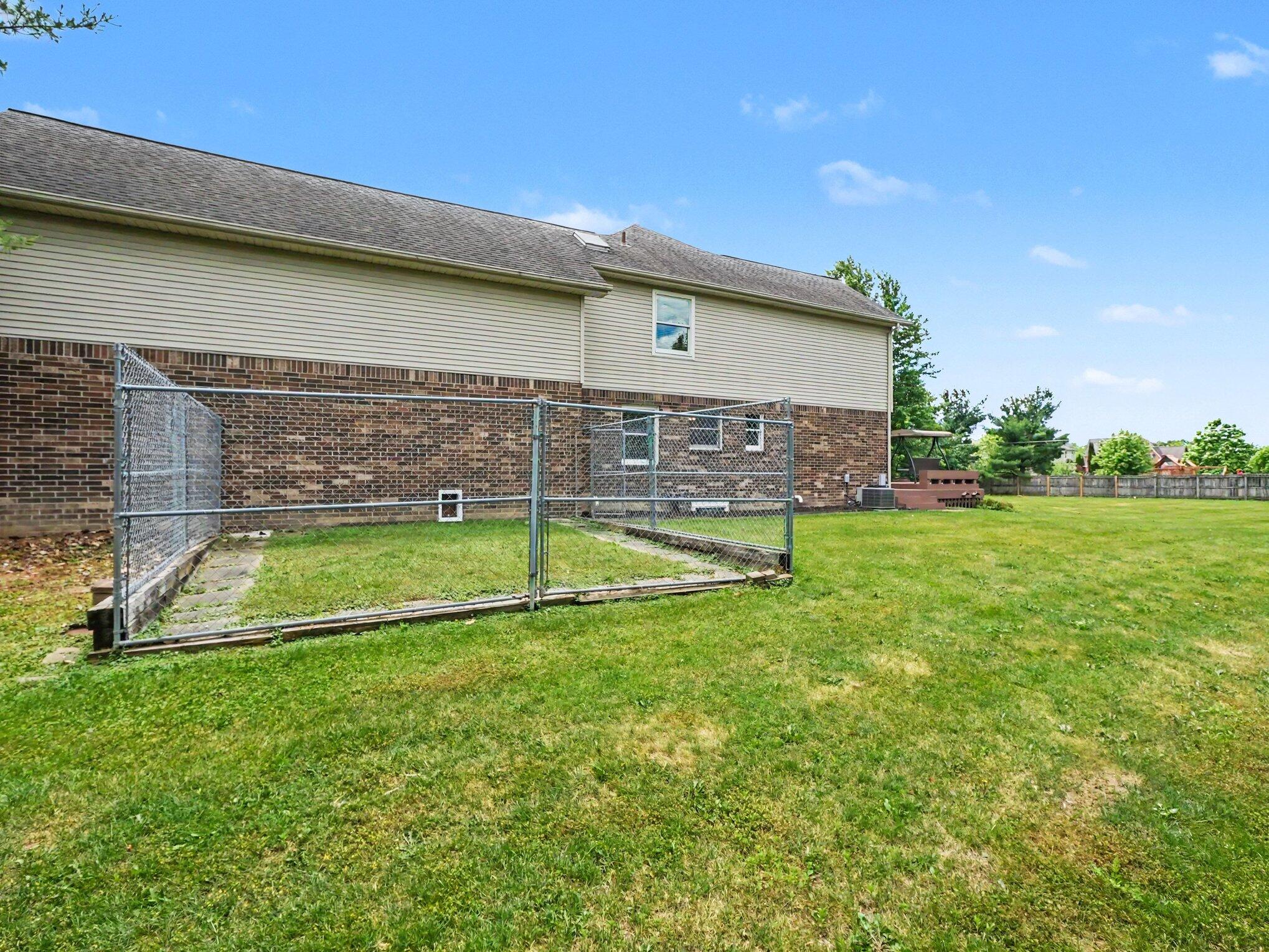 8698 Warner Road Saline, MI 48176 - Photo 78 of 80 Exterior Dog Corral