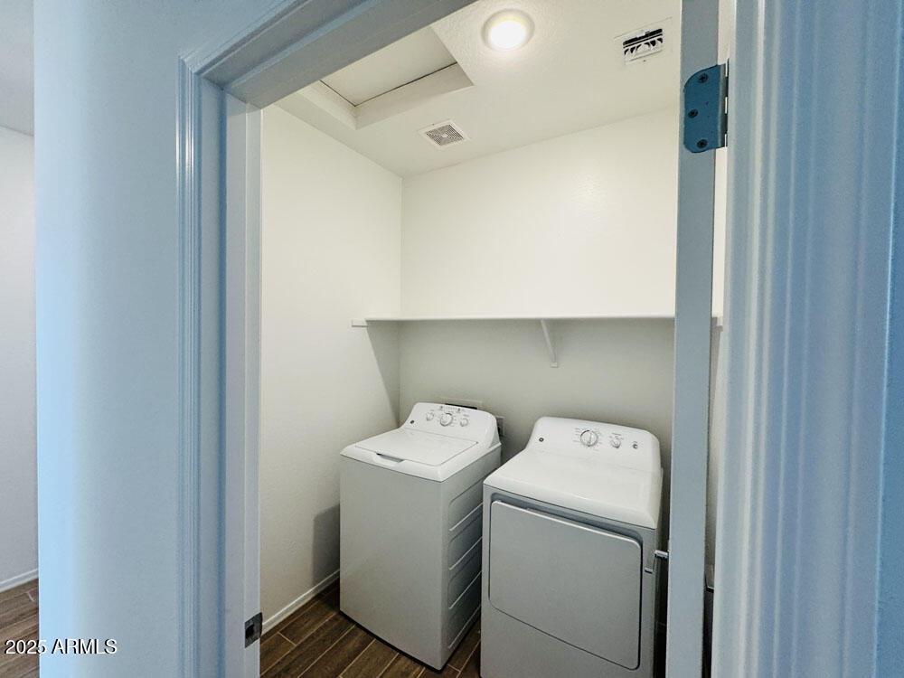 46954 West Old Timer Road Maricopa, AZ 85139 - Photo 4 of 22 03 Laundry