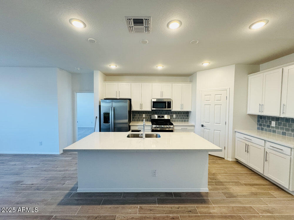 46954 West Old Timer Road Maricopa, AZ 85139 - Photo 9 of 22 07 Kitchen