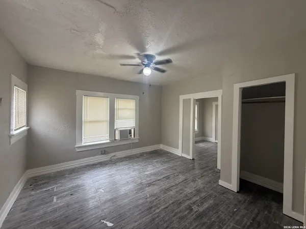 $950 | 507 Cantrell Drive, Unit A, San Antonio, TX 78221