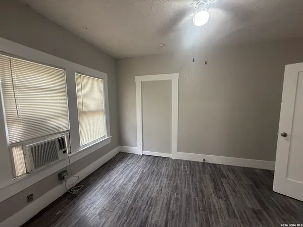 $950 | 507 Cantrell Drive, Unit A, San Antonio, TX 78221