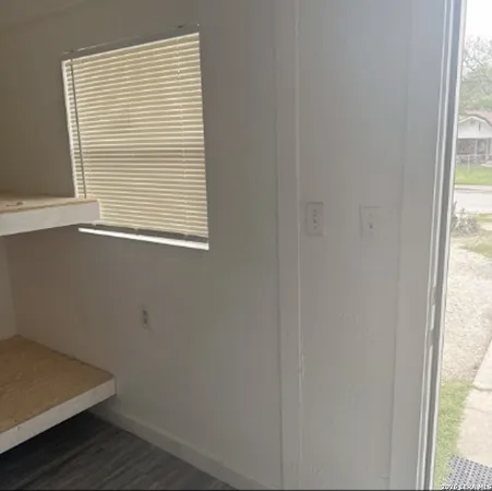 $950 | 507 Cantrell Drive, Unit A, San Antonio, TX 78221