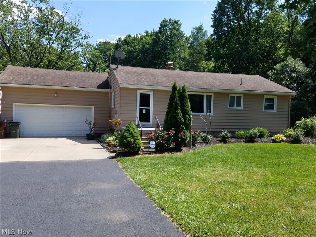 48061 North Ridge Road Amherst, OH 44001 - Photo 1 of 22 Welcome Home to 48061 North Ridge Rd Amherst Ohio
