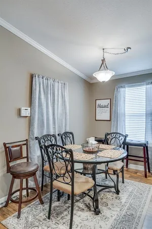 a view of a livingroom and dining room