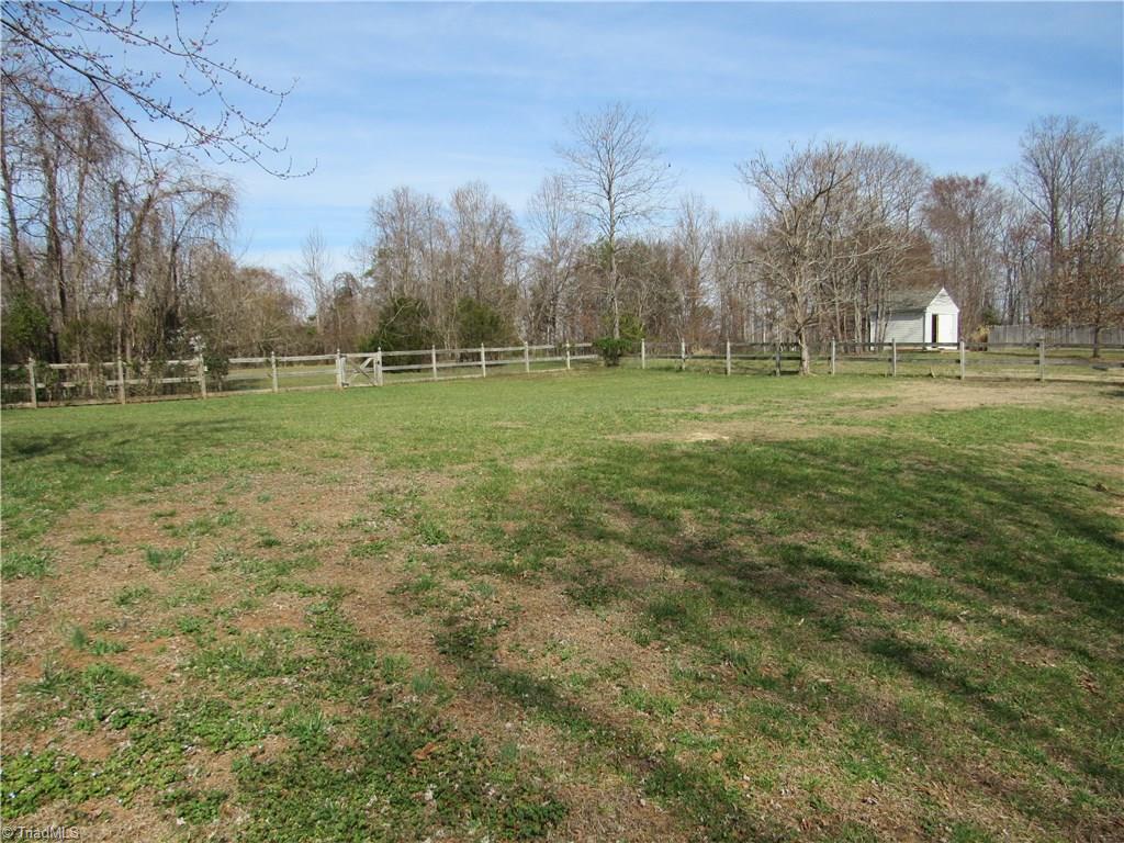 8100 Daltonshire Drive Oak Ridge, NC 27310 - Photo 13 of 14