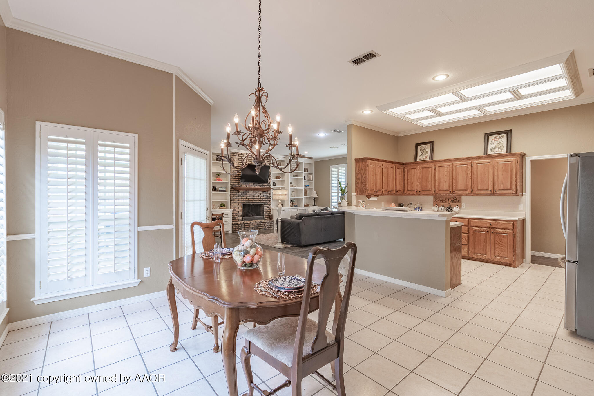 7106 Rochelle Lane Amarillo, TX 79109 - Photo 9 of 27 dining room 2
