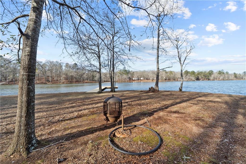 125 Lowe Road Northwest Milledgeville, GA 31061 - Photo 37 of 62 a view of a yard with basketball court