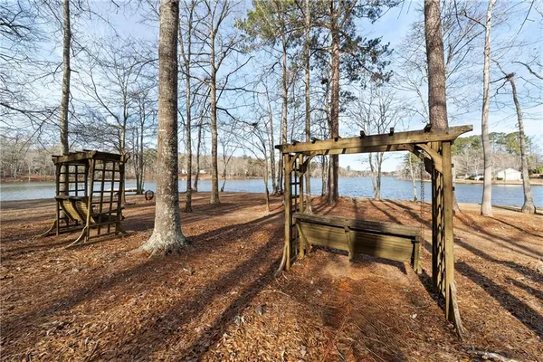 $750,000 | 125 Lowe Road Northwest, Milledgeville, GA 31061