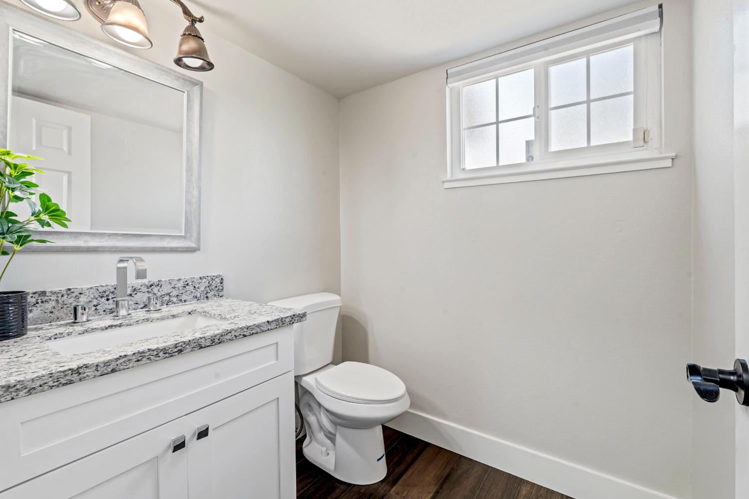 2017 Bridgewood Way Modesto, CA 95355 - Photo 30 of 43 Gallery Image 30