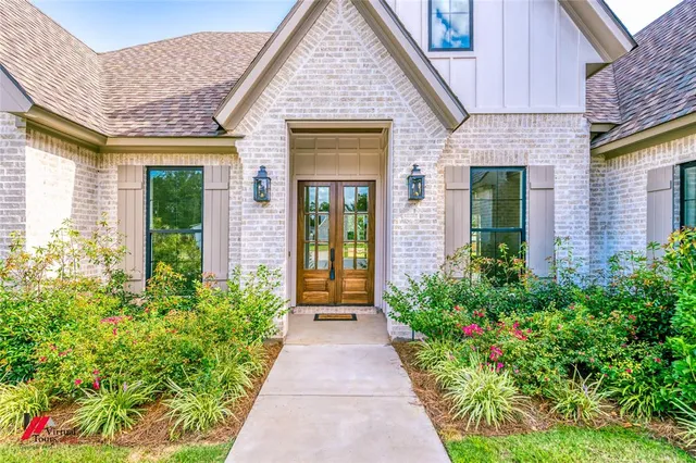 $613,800 | 389 Newburn Lane, Shreveport, LA 71106