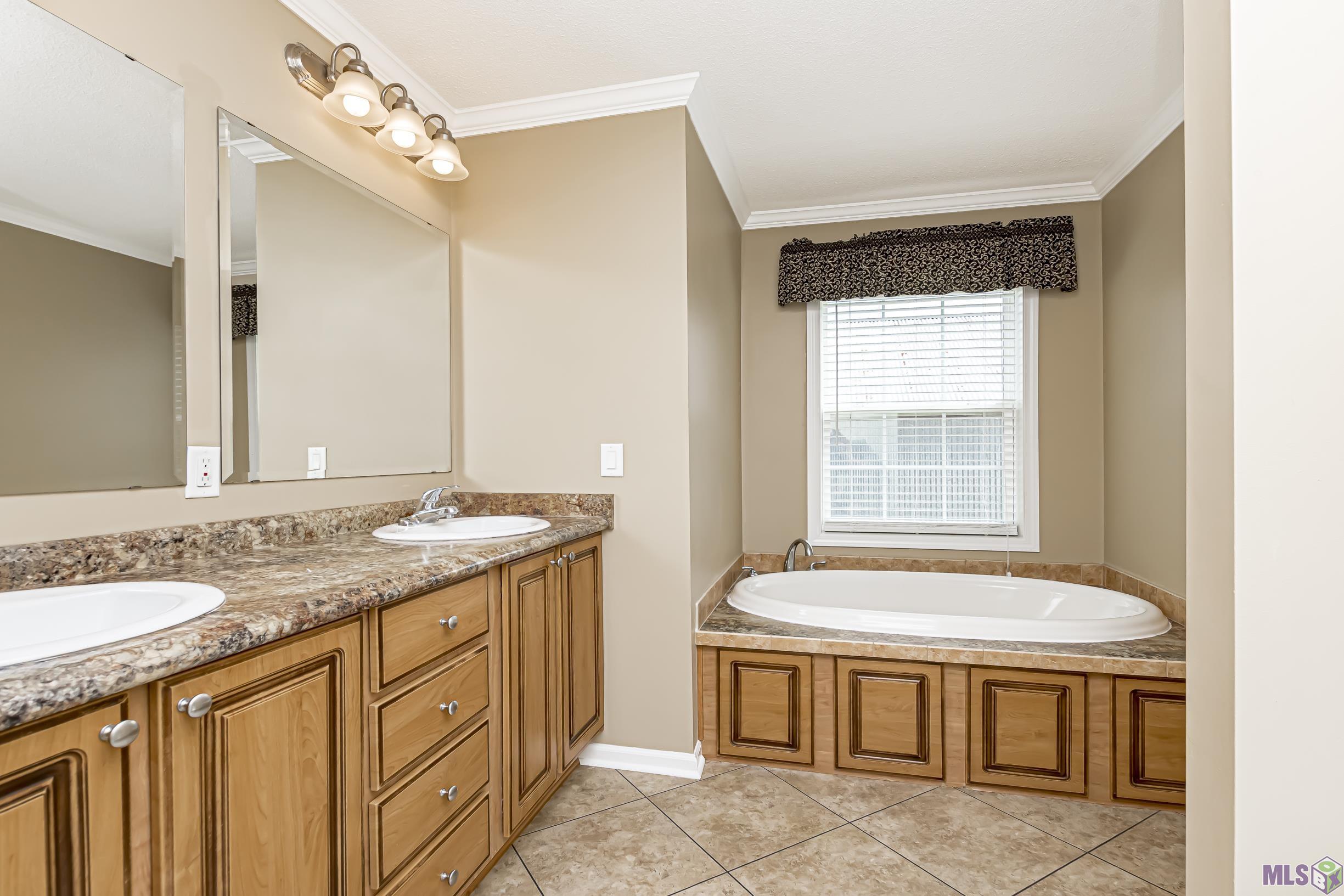 45048 Roux Road Prairieville, LA 70769 - Photo 14 of 28 Gallery Image 14