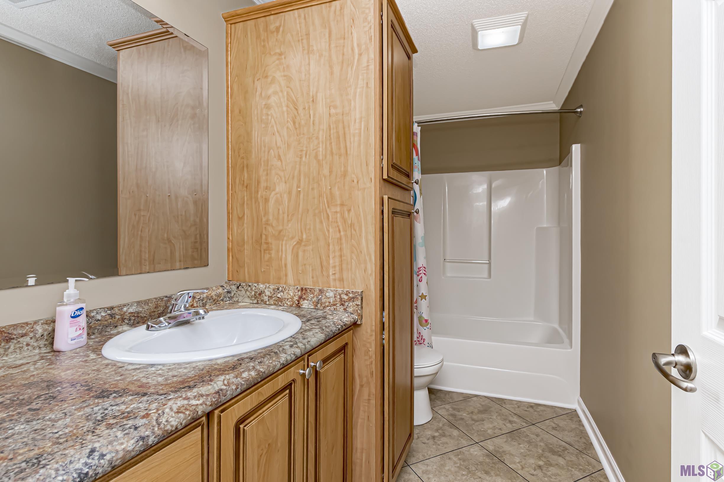 45048 Roux Road Prairieville, LA 70769 - Photo 17 of 28 Gallery Image 17