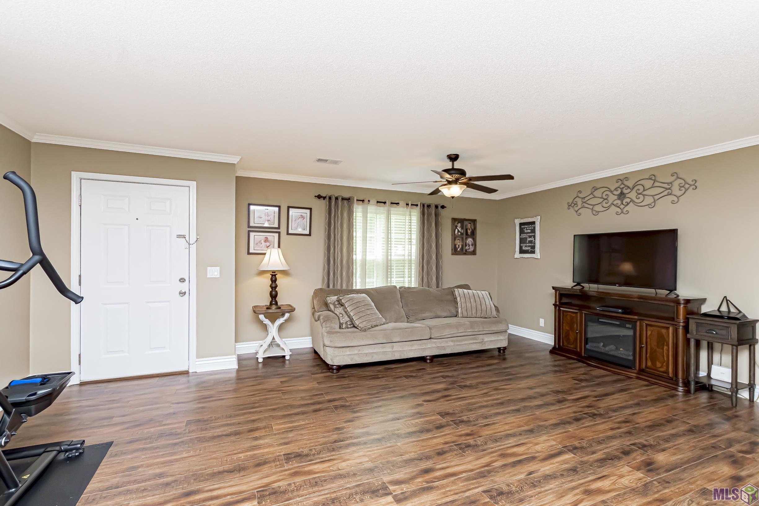45048 Roux Road Prairieville, LA 70769 - Photo 3 of 28 Gallery Image 3