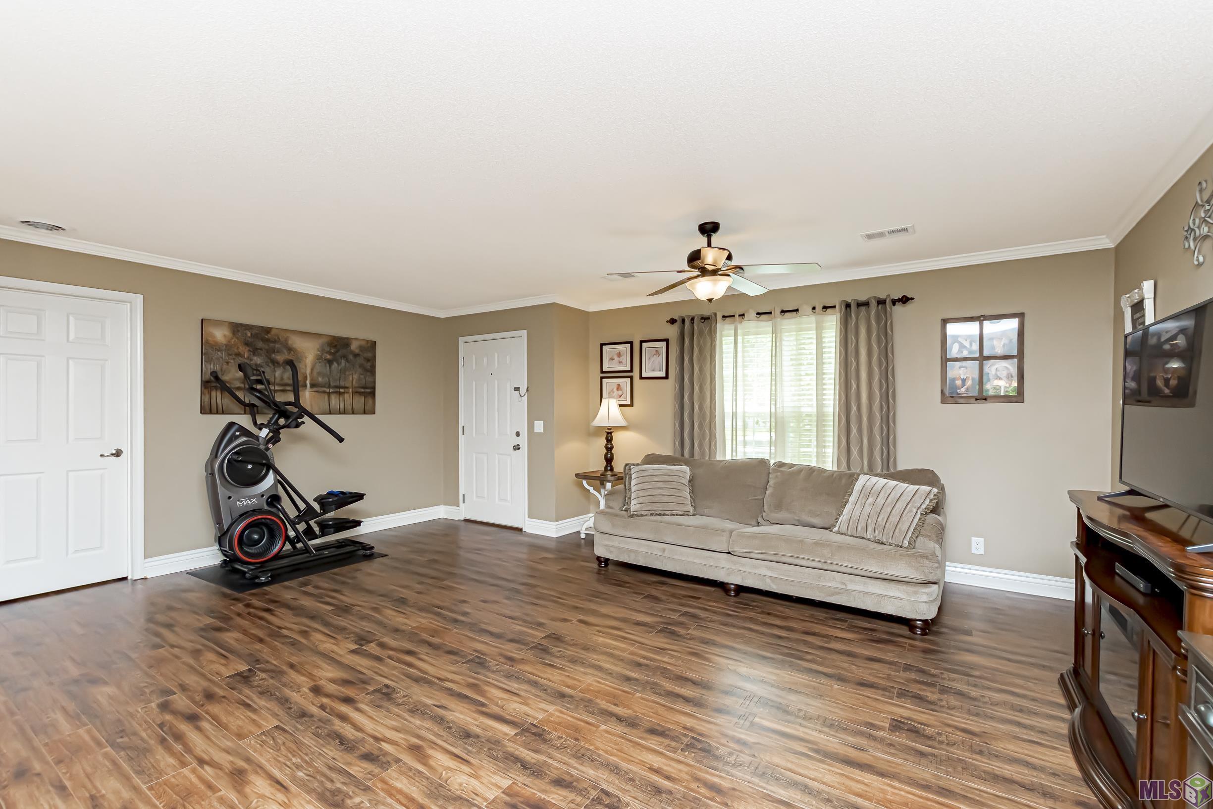 45048 Roux Road Prairieville, LA 70769 - Photo 4 of 28 Gallery Image 4