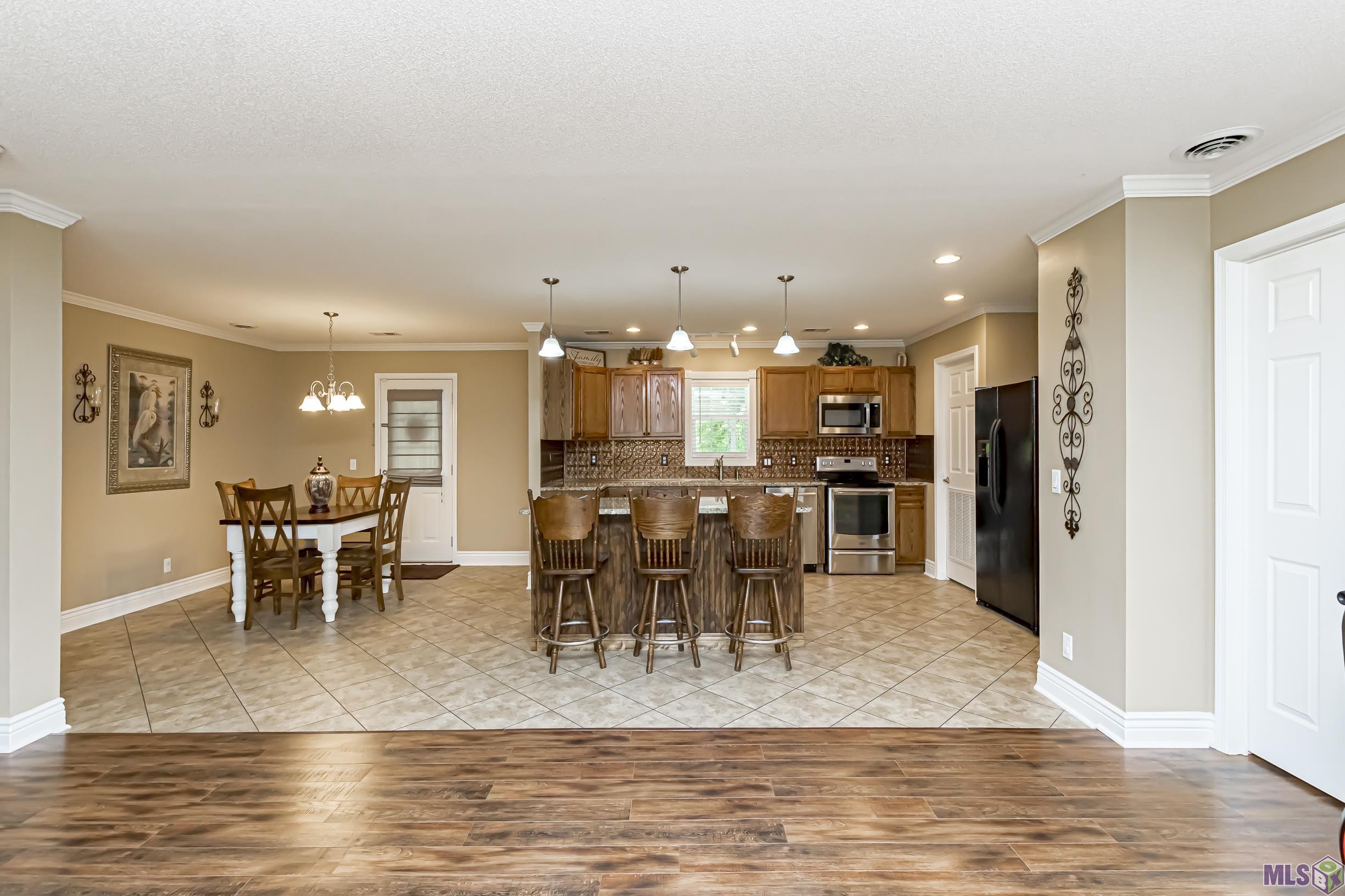 45048 Roux Road Prairieville, LA 70769 - Photo 6 of 28 Gallery Image 6
