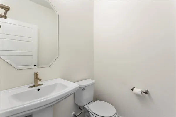 $2,495 | 9109 Moonstone Drive, Austin, TX 78729