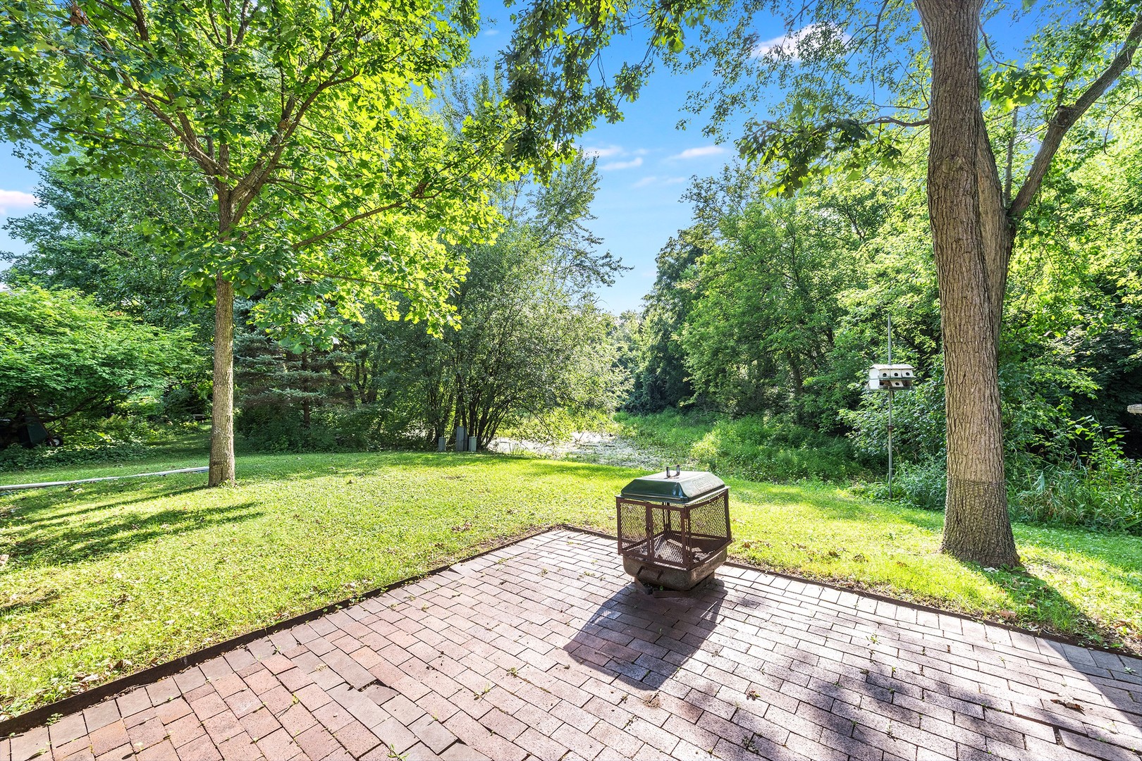 900 Ruth Drive Elgin, IL 60123 - Photo 25 of 25 a view of a park with large trees and a pathway