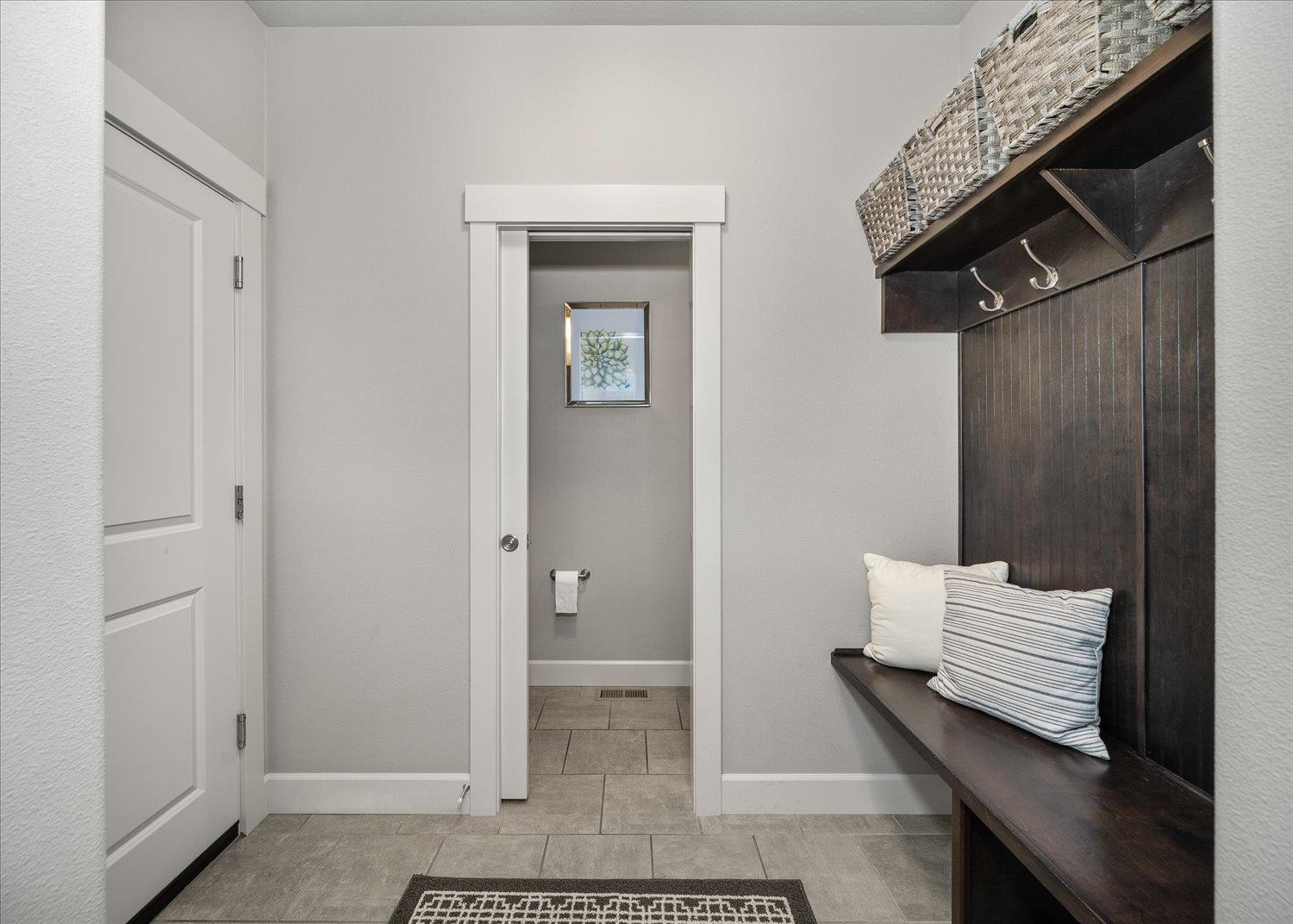 17919 East Daystar Road Spokane Valley, WA 99016 - Photo 12 of 38