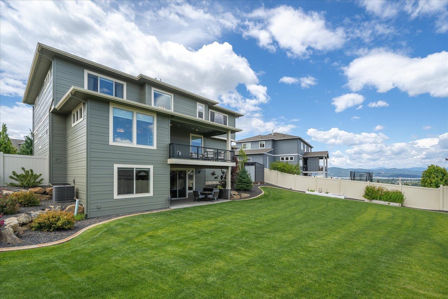 17919 East Daystar Road Spokane Valley, WA 99016 - Photo 33 of 38