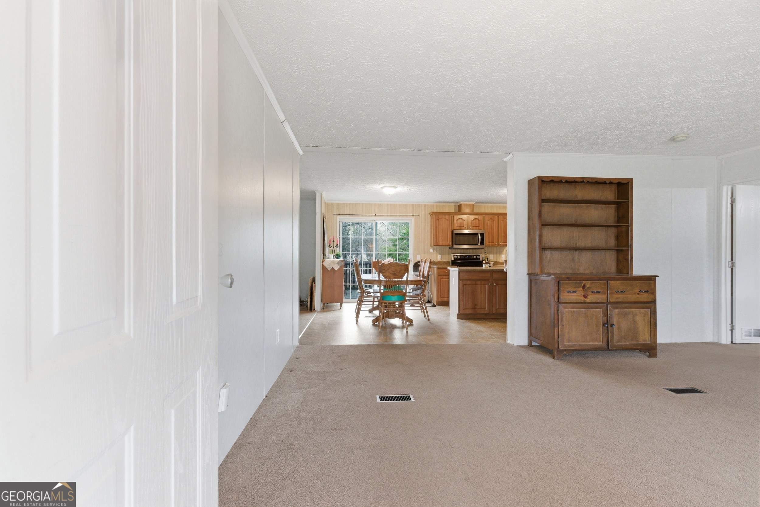 611 Dooley Road Clarkesville, GA 30523 - Photo 4 of 55