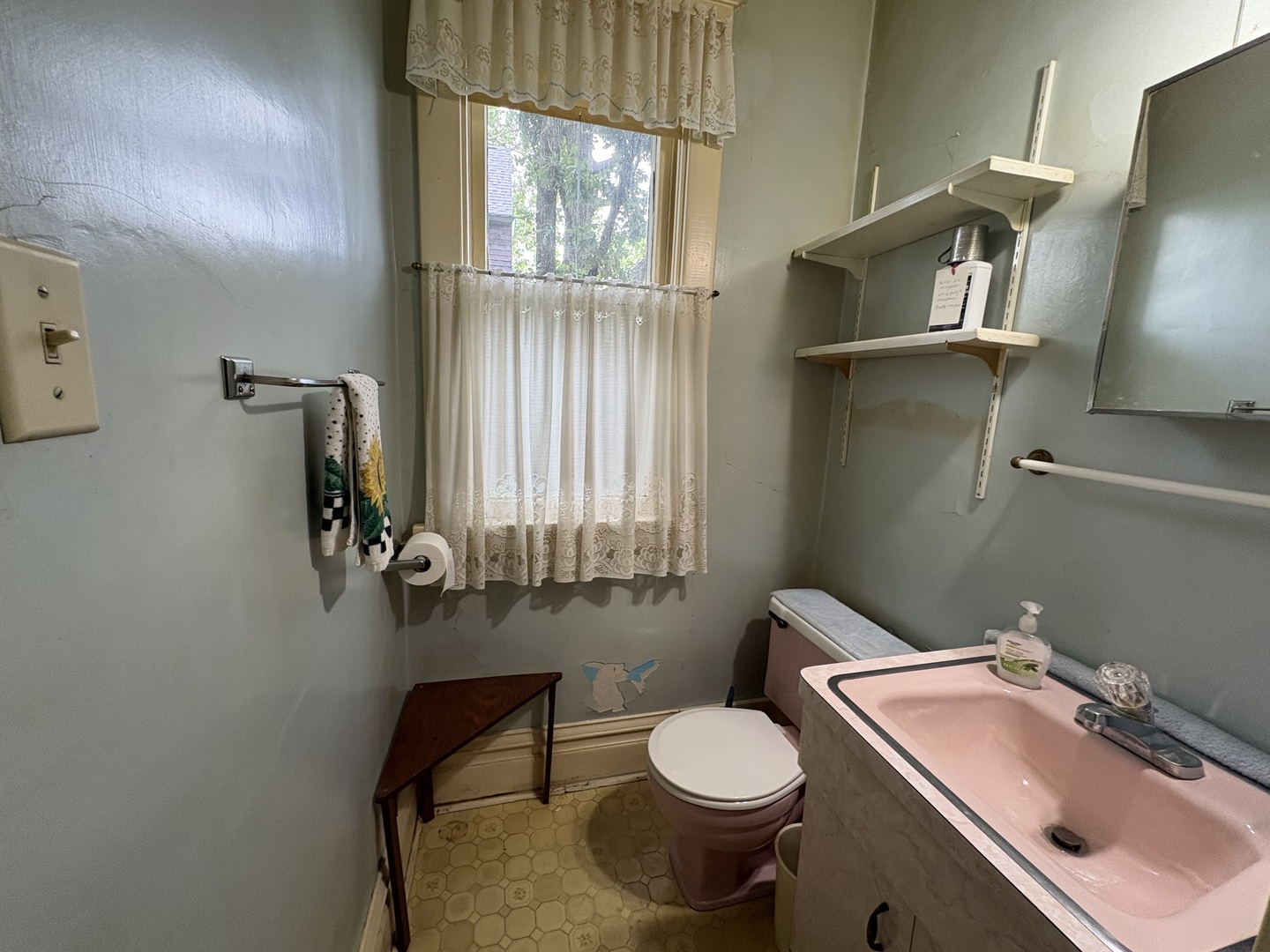 220 E Avenue Rochelle, IL 61068 - Photo 22 of 37