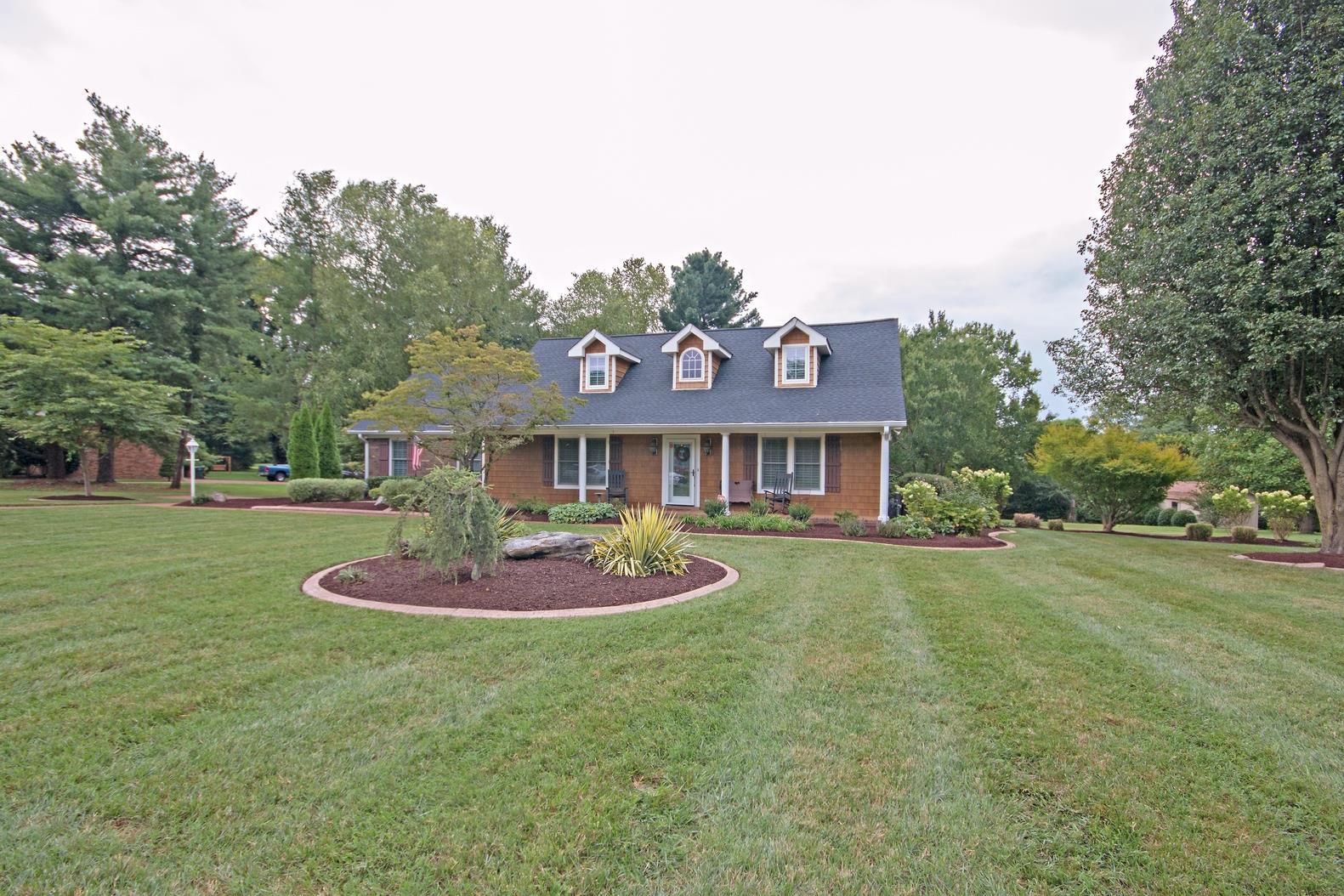 5233 Rustic Way Old Hickory, TN 37138 - Photo 2 of 30 Gallery Image 2
