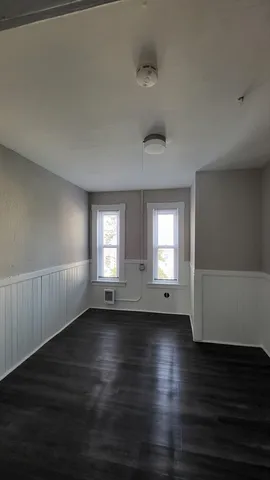 $1,800 | 145 4th Street, Unit 3, Leominster, MA 01453