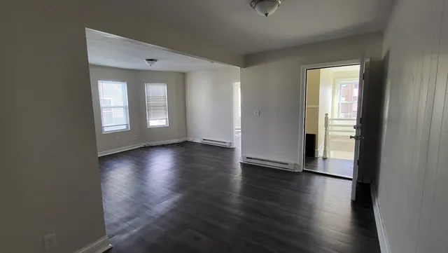 $1,800 | 145 4th Street, Unit 3, Leominster, MA 01453