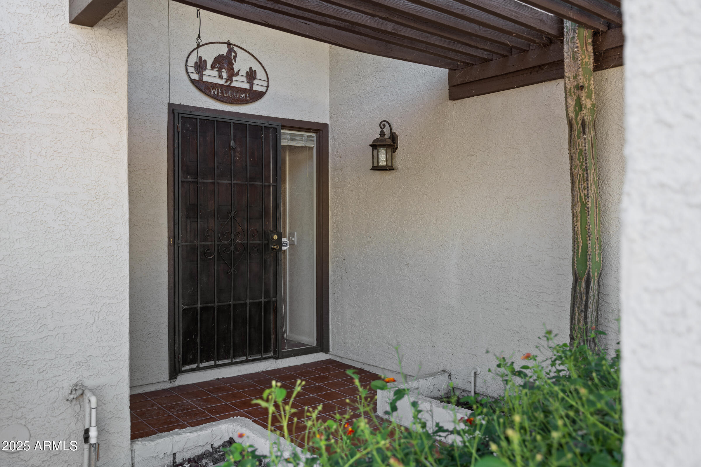 2911 West Cholla Street Phoenix, AZ 85029 - Photo 4 of 43 EntryWay