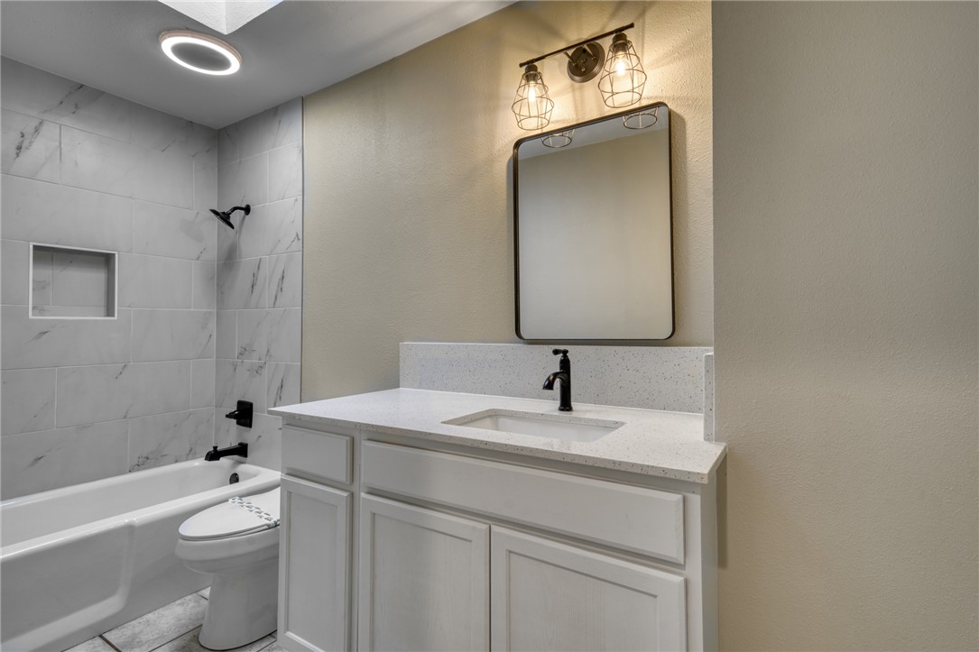 1212 Ridgefield Circle South College Station, TX 77840 - Photo 20 of 23
