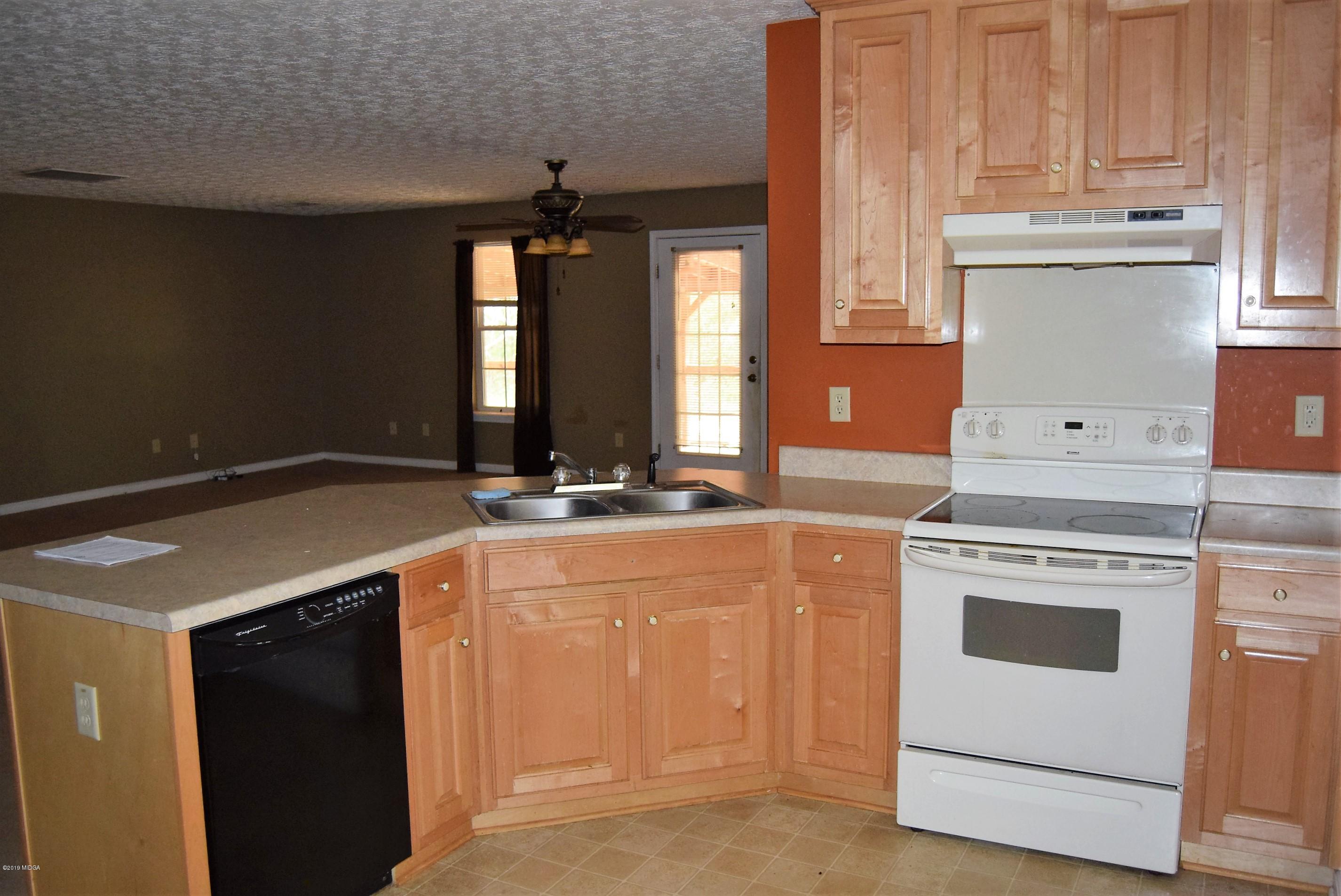 249 Morris Road Gray, GA 31032 - Photo 12 of 32 DSC_0524 (2)