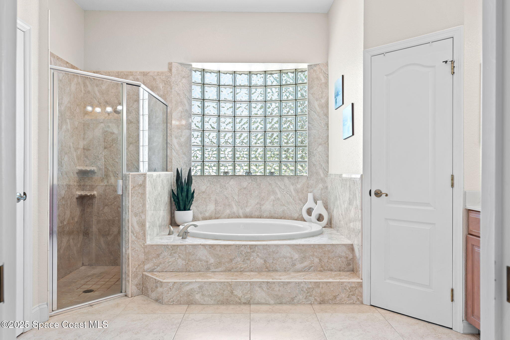 4540 Canard Road Melbourne, FL 32934 - Photo 31 of 60 Primary Bathroom
