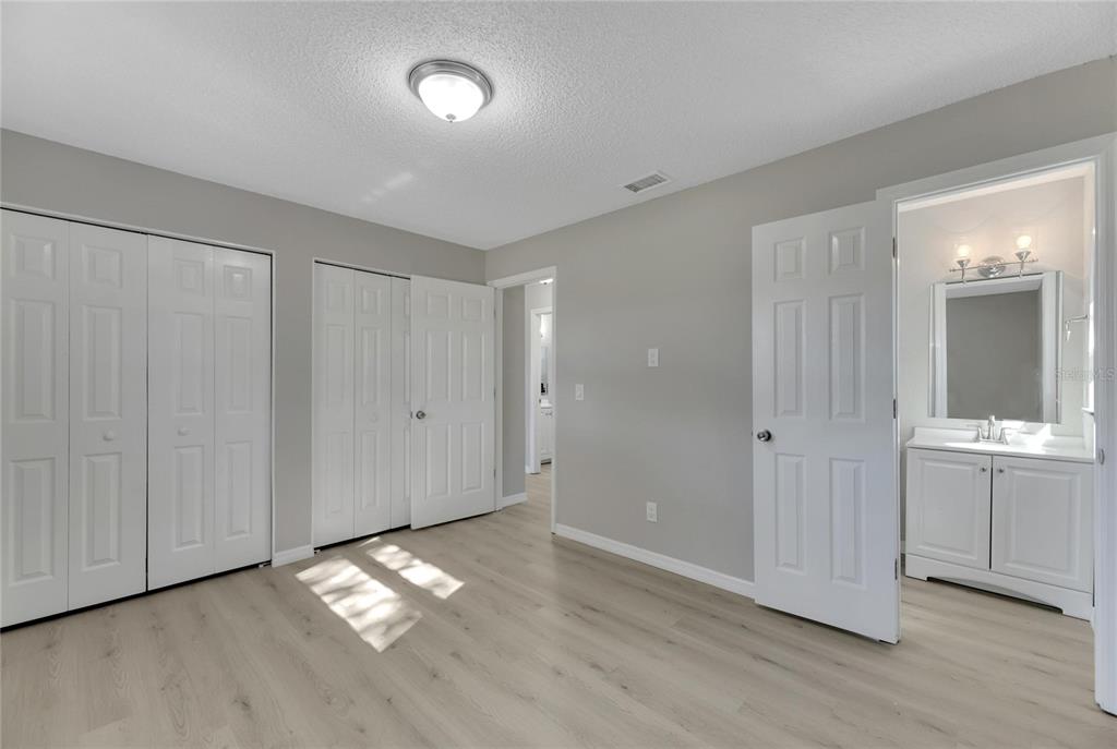 527 Fox Run Trail Apollo Beach, FL 33572 - Photo 29 of 53