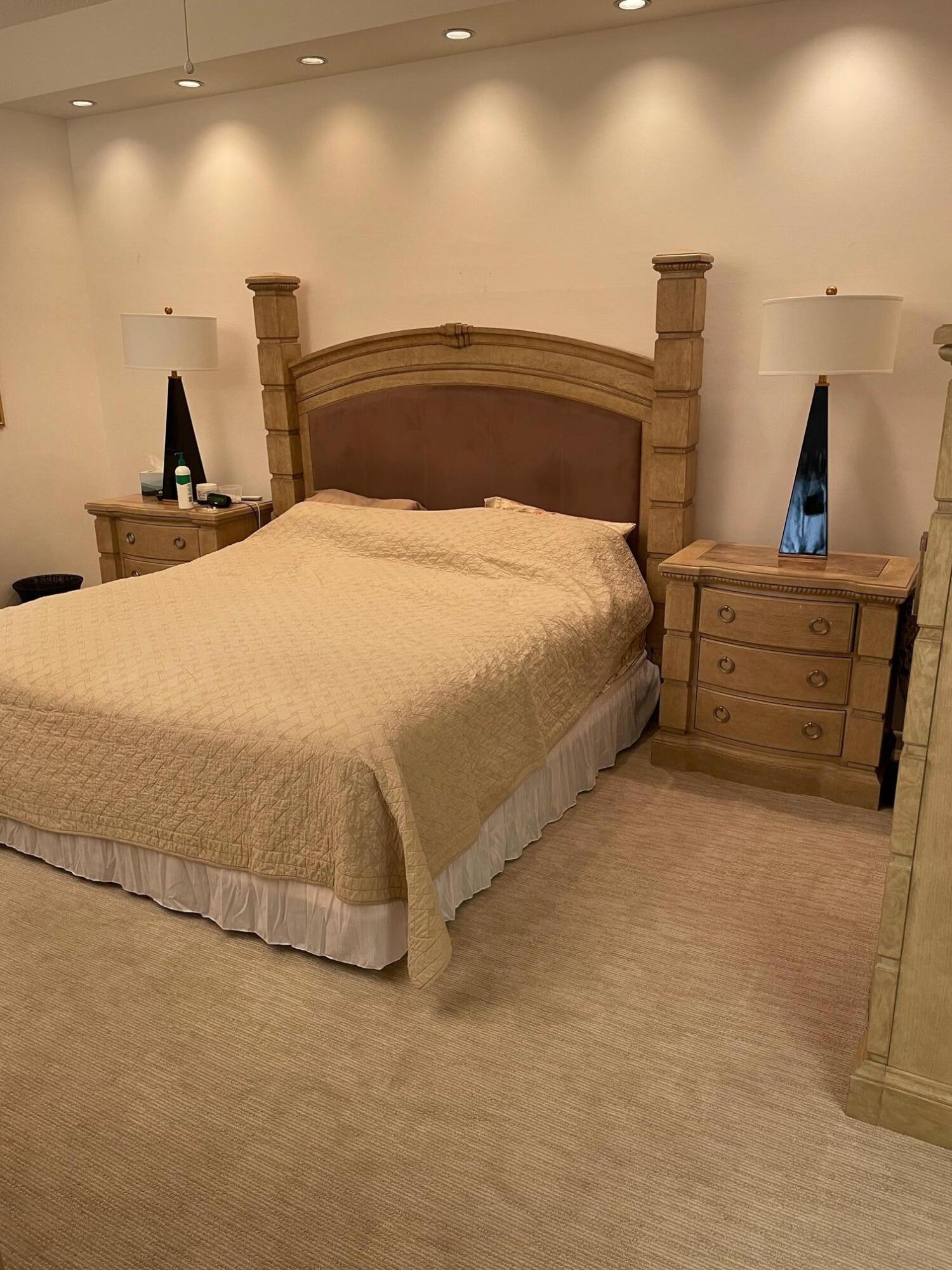 7472 La Paz Boulevard, Unit 205 Boca Raton, FL 33433 - Photo 10 of 14 master bedroom