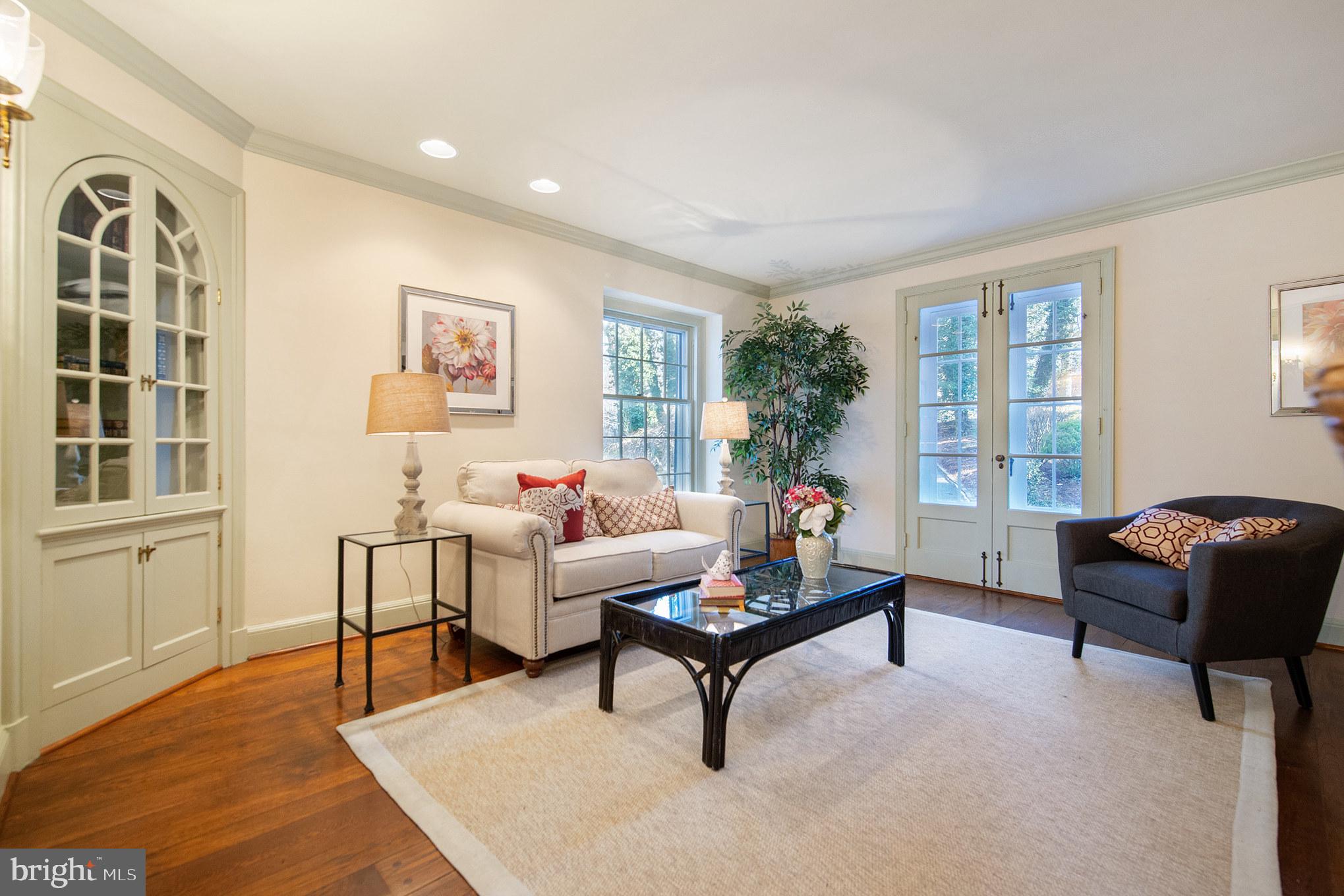 19 Brookside Road Wallingford, PA 19086 - Photo 4 of 21 Den or additional office