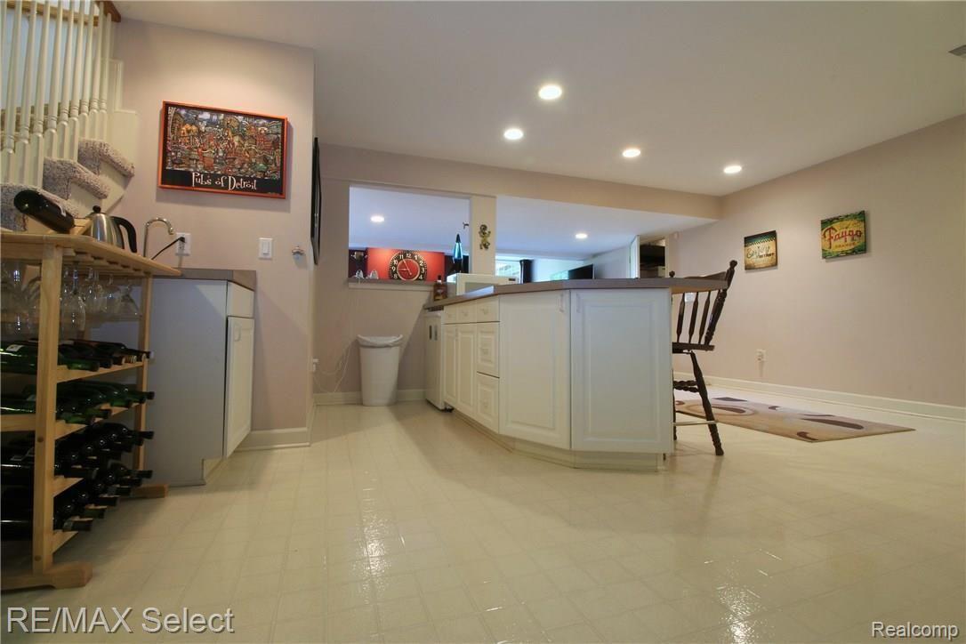 11575 Kings Colony Road Grand Blanc, MI 48439 - Photo 31 of 43 IMG_9929 (2).JPG