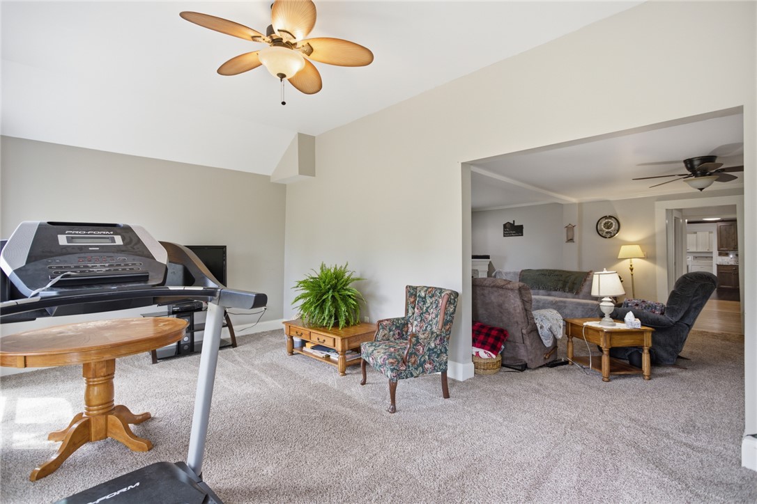 199 Williams Farm Road Westminster, SC 29693 - Photo 11 of 47 This versatile space provides comfortable living areas with thoughtful design.