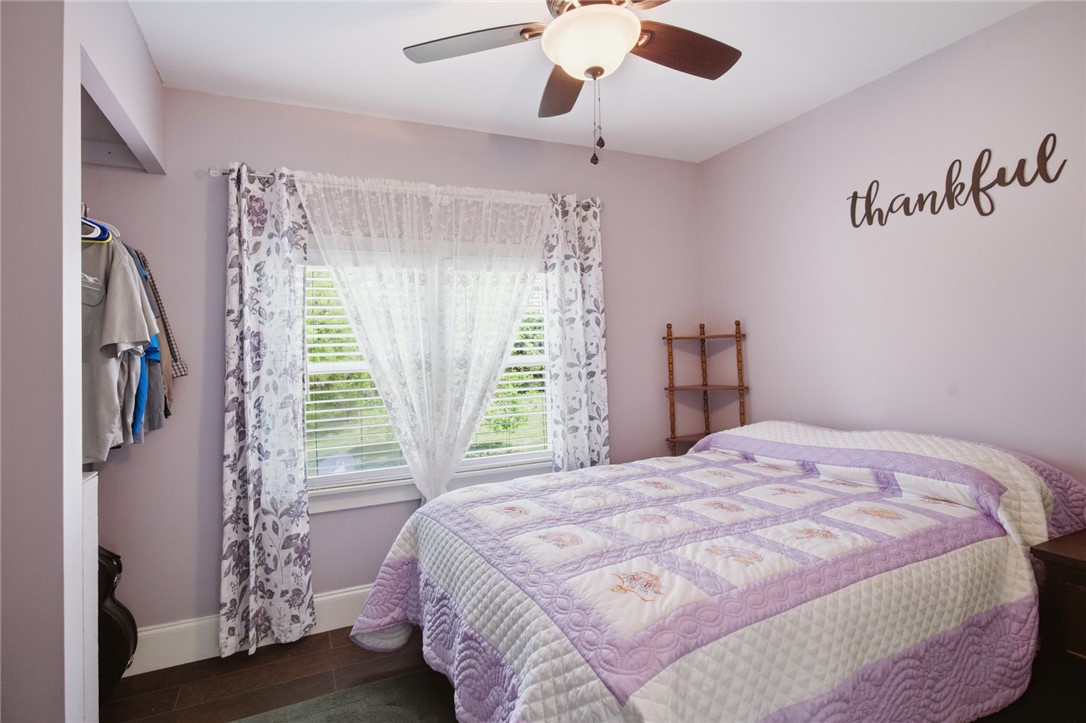 199 Williams Farm Road Westminster, SC 29693 - Photo 19 of 47 This cozy bedroom offers a tranquil retreat with ample natural light.